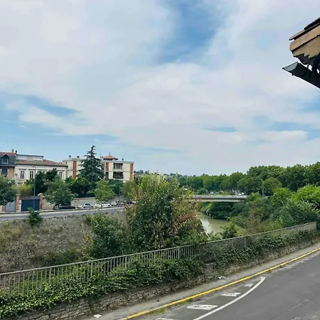 Апартаменты Face Au Canal Du Midi