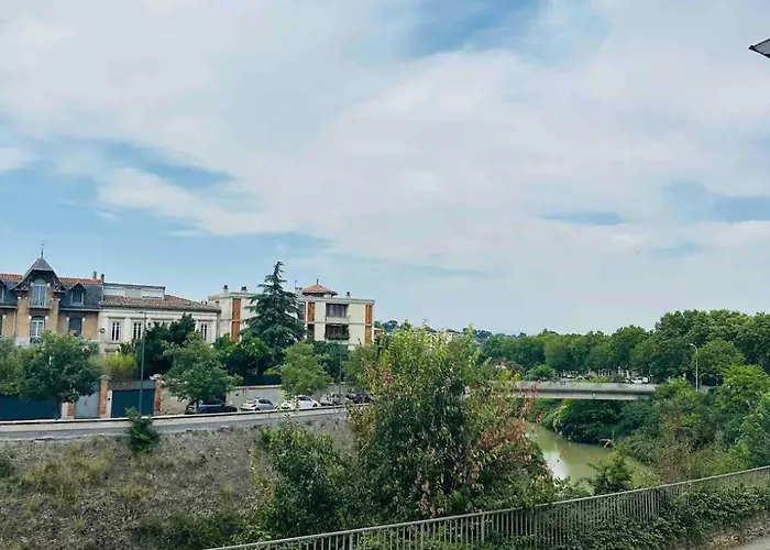Face Au Canal Du Midi カルカソンヌ